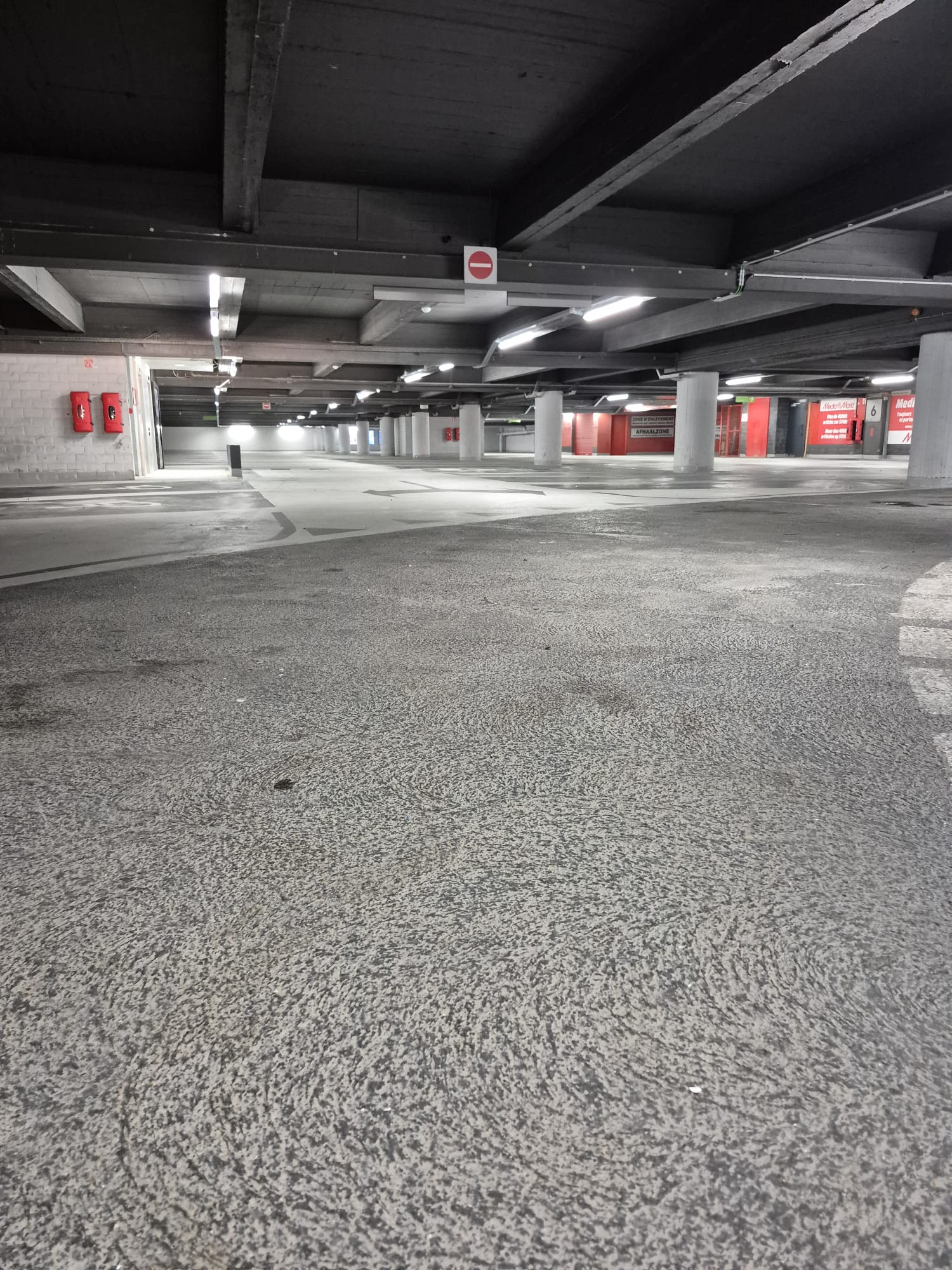 Genetec rénove les éclairages des parkings INNO pour Q Park à Bruxelles